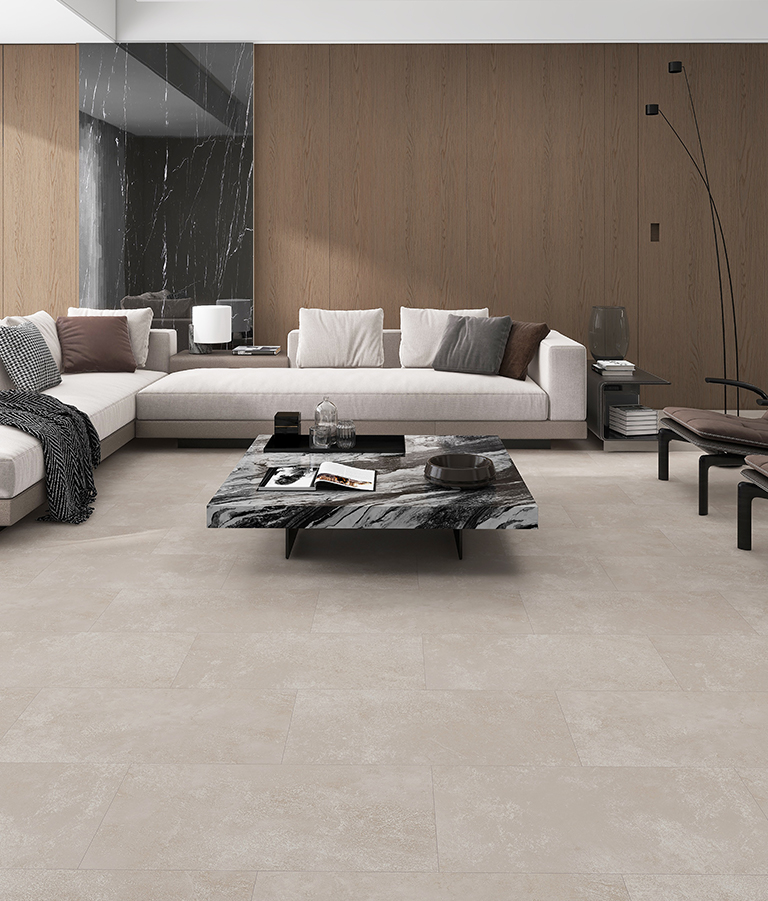 C1／グレージュ